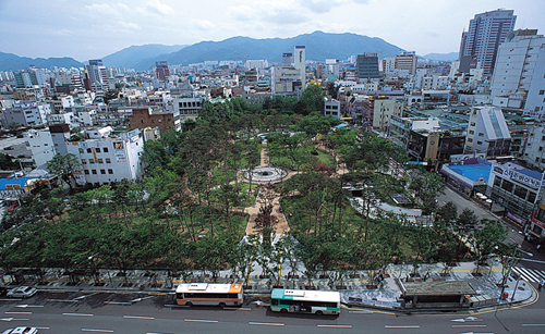 2.28기념중앙공원 